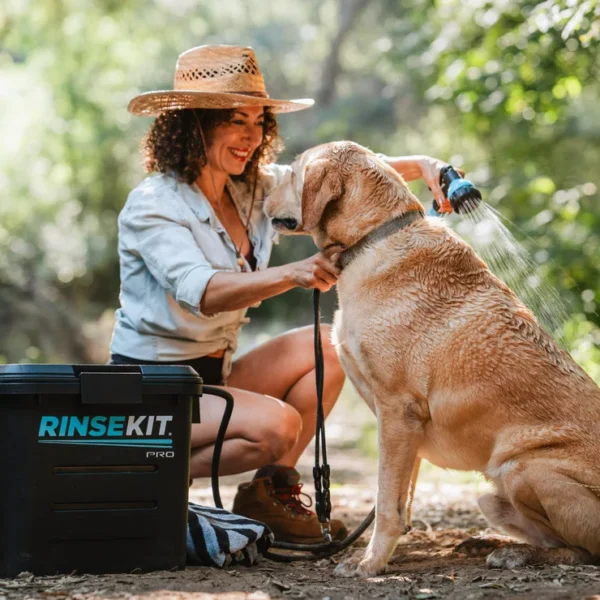 396385125761054 RinseKit PRO 13.2 Litre (3.5 US Gallon) Battery Powered Portable Shower
