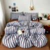 S90bd73290a884b0095c3ccbd0e82572aw.webp 3pcs Simple Pink Striped Duvet Cover Set