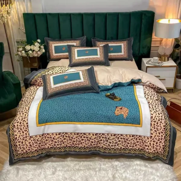 S92941da4fa664cd5bb612d3caac0f4caf.webp Microfibre Bedding Sets